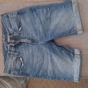 Women's Jean shorts size 6